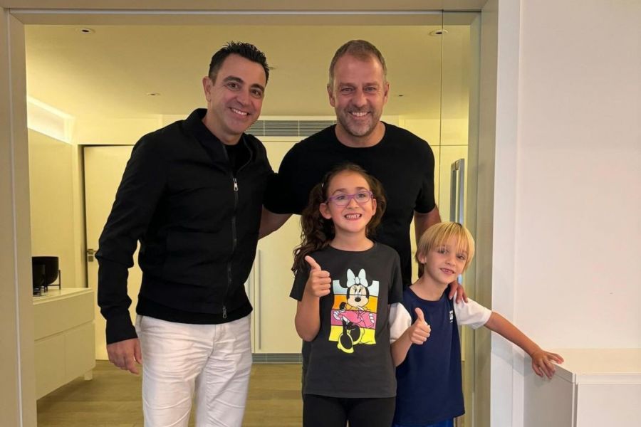 Xavi Sends Seven Word Message To Hansi Flick After Recent Meeting