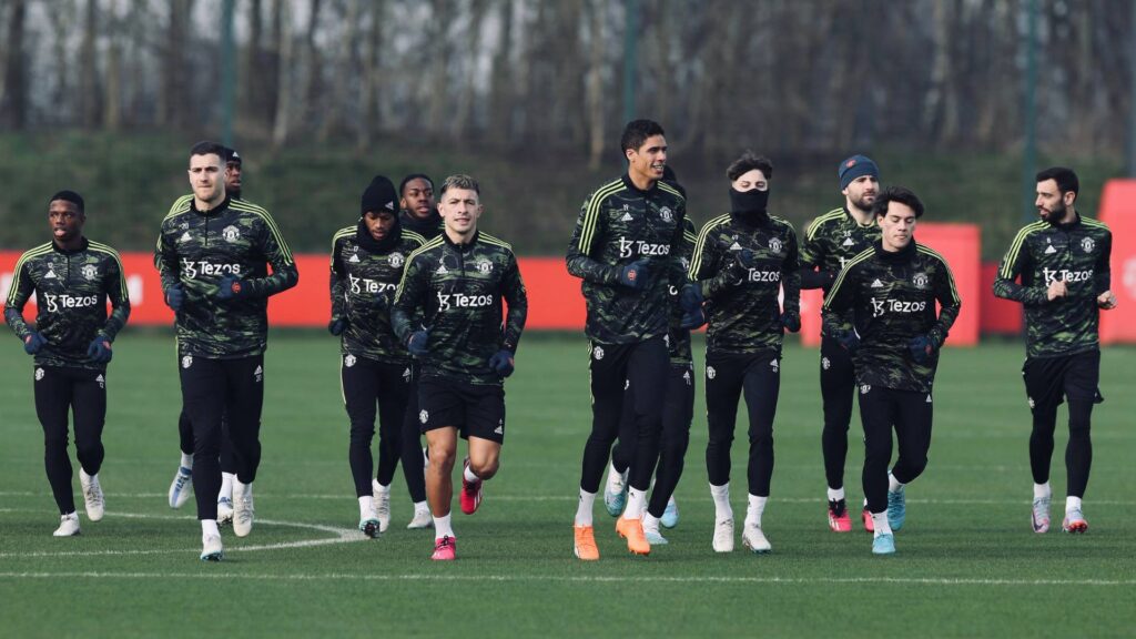 Manchester United squad training ahead of the clash against FC Barcelona