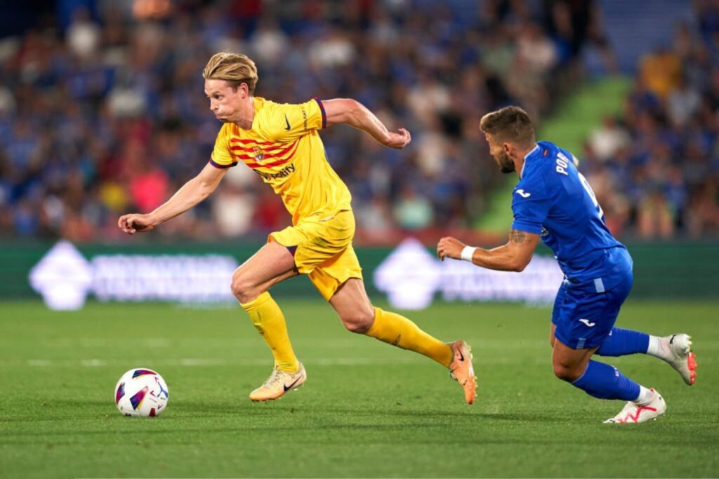 Barcelona midfielder Frenkie de Jong