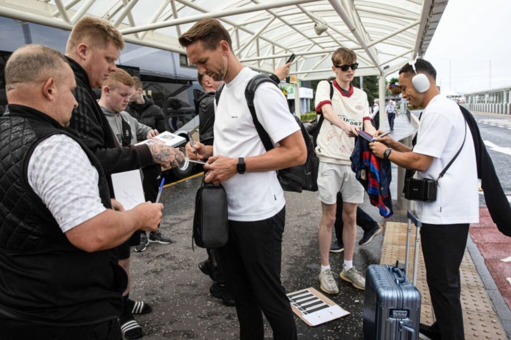 Former Barcelona forward Luuk De Jong and Barcelona loanee Sergino Dest