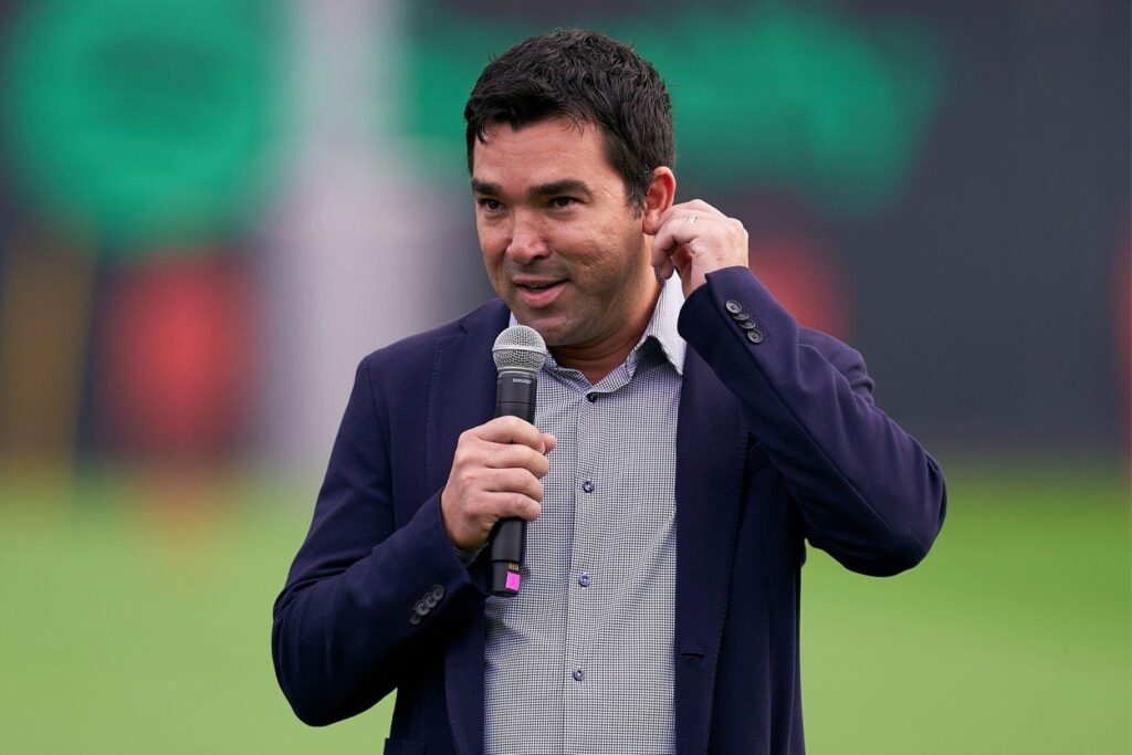 SANT JOAN DESPI, SPAIN - SEPTEMBER 02: Anderson Luis de Souza 'Deco' gives an speech during the unveiling of Joao Felix and Joao Cancelo as new FC Barcelona players at Ciutat Esportiva Joan Gamper on September 02, 2023 in Sant Joan Despi, Spain.