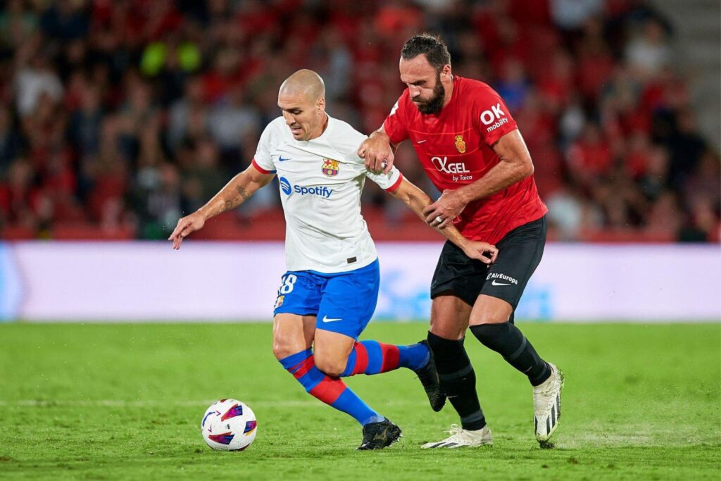 Barcelona midfielder Oriol Romeu during the game against Mallorca