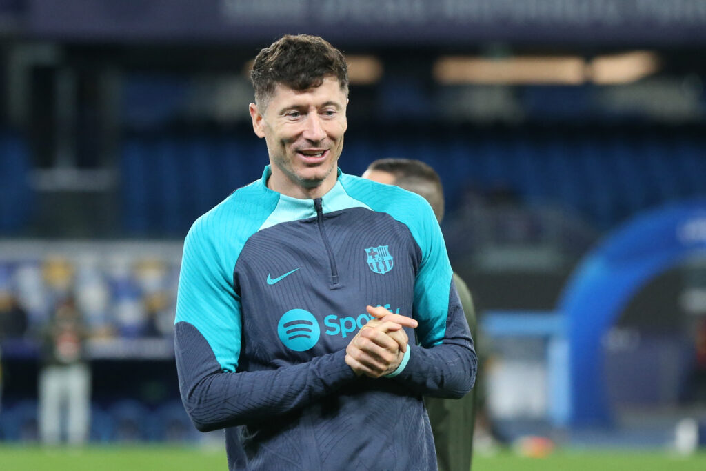 Barcelona's Polish forward #09 Robert Lewandowski attends a training session with teammates on the eve of the UEFA Champions League last 16 first leg football match between Napoli and Barcelona at the Diego Armando Maradona stadium on February 20, 2024.