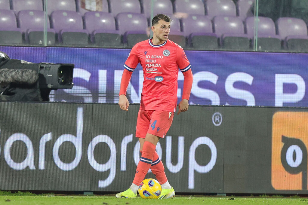 FLORENCE, ITALY - JANUARY 14: Lazar Samardzic of Udinese Calcio in action during the Serie A TIM match between ACF Fiorentina and Udinese Calcio - Serie A TIM at Stadio Artemio Franchi on January 14, 2024 in Florence, Italy.