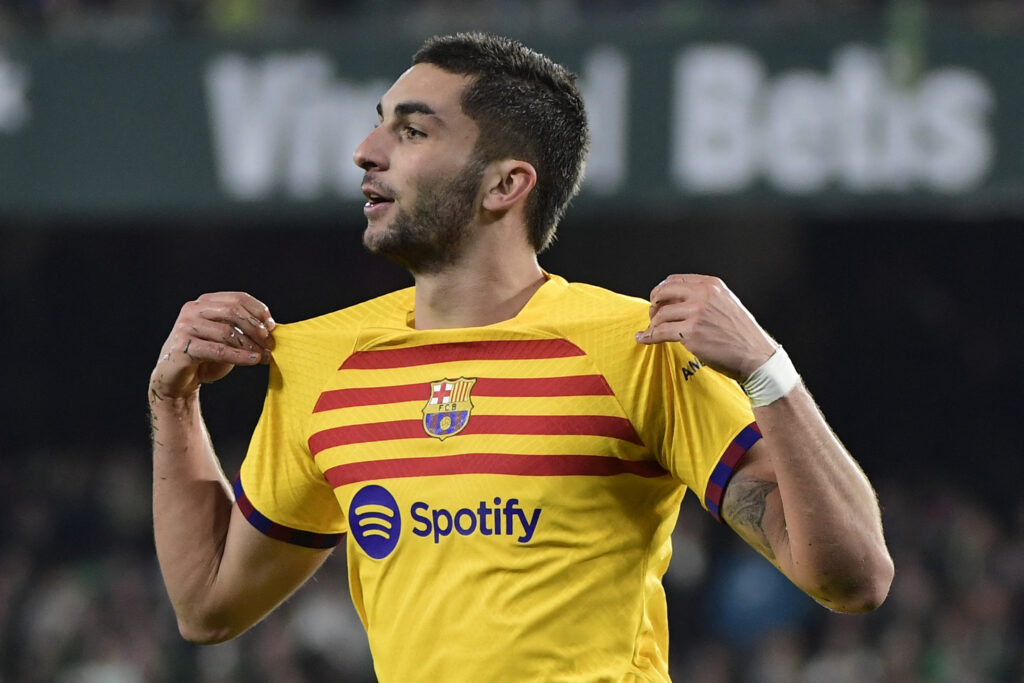 Barcelona's Spanish forward #07 Ferran Torres celebrates scoring his team's fourth goal during the Spanish League football match between Real Betis and FC Barcelona at the Benito Villamarin stadium in Seville on January 21, 2024.