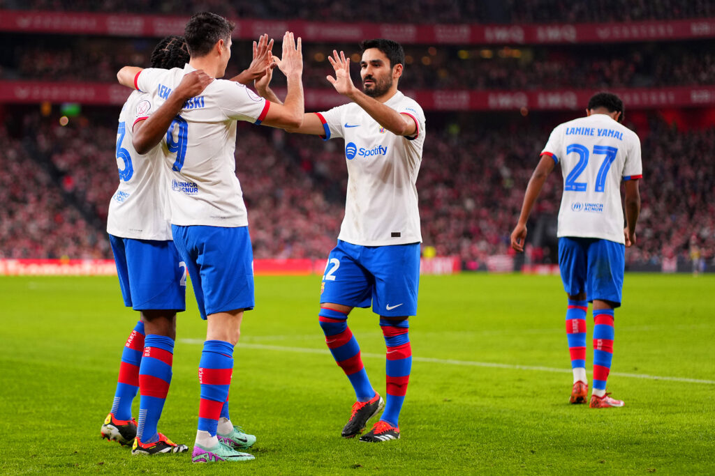 BILBAO, SPAIN - JANUARY 24: Robert Lewandowski of FC Barcelona celebrates scoring his team's first goal with teammates during the Copa del Rey Quarter Final match between Athletic Club and FC Barcelona at San Mames Stadium on January 24, 2024 in Bilbao, Spain.