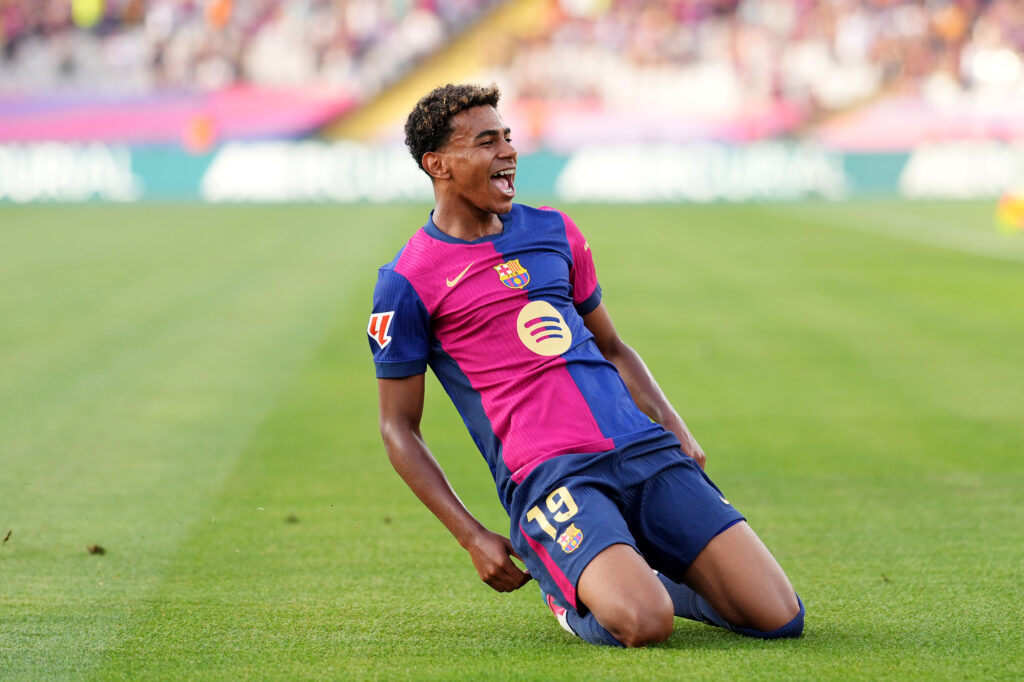 BARCELONA, SPAIN - AUGUST 24: Lamine Yamal of FC Barcelona celebrates scoring his team's first goal during the La Liga match between FC Barcelona and Athletic Club at Camp Nou on August 24, 2024 in Barcelona, Spain.