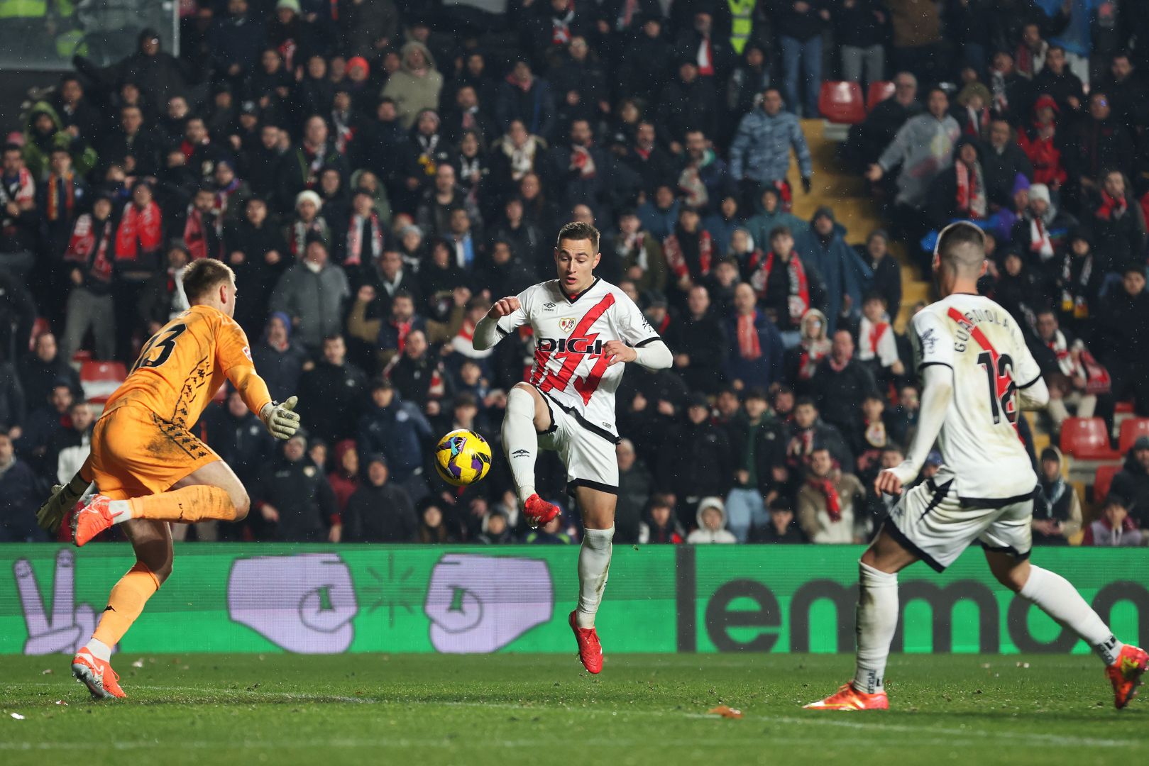 MADRID, SPAIN - FEBRUARY 07: Karl Hein of Real Valladolid CF saves a shot from Jorge De Frutos of Rayo Vallecano during the LaLiga match between Rayo Vallecano and Real Valladolid CF at Estadio de Vallecas on February 07, 2025 in Madrid, Spain.