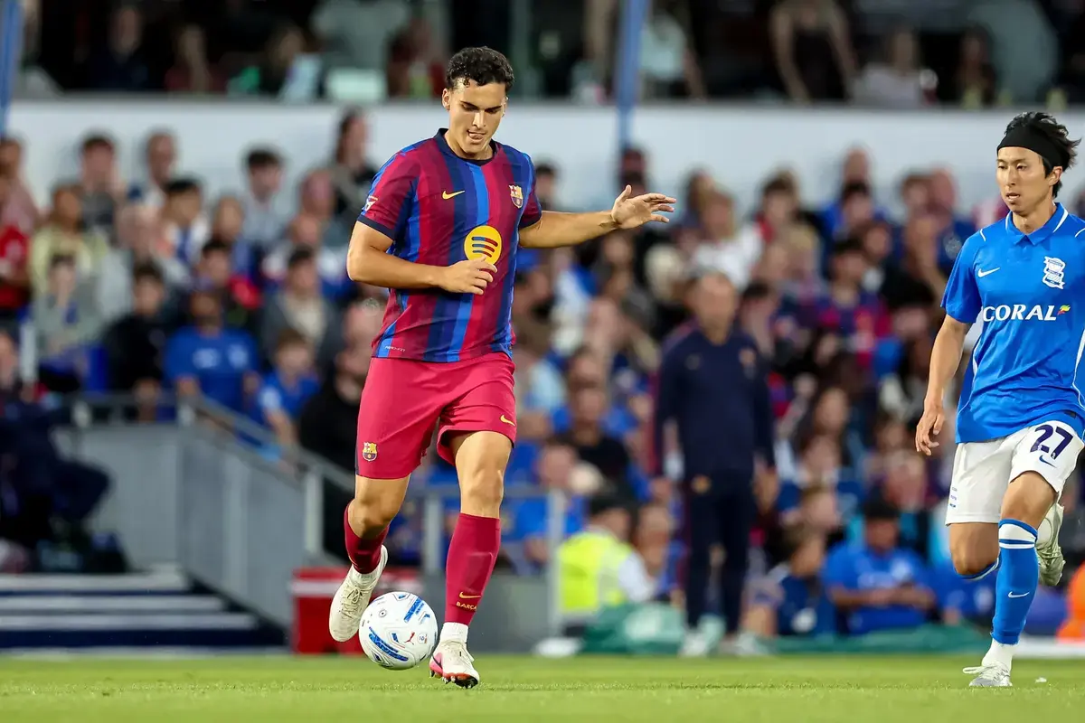 Barcelona Alvaro Cortes (5) plays a pass during the Pre-Season Friendly match between Birmingham City and Barcelona at the St Andrew's @ Knighthead Park, Birmingham, UK on 31 July 2026.